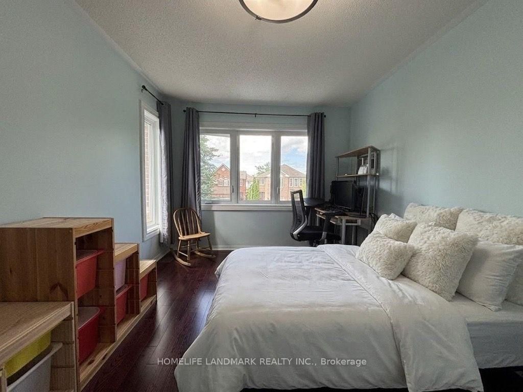 434 Heddle Crescent • Newmarket, ON photo 14
