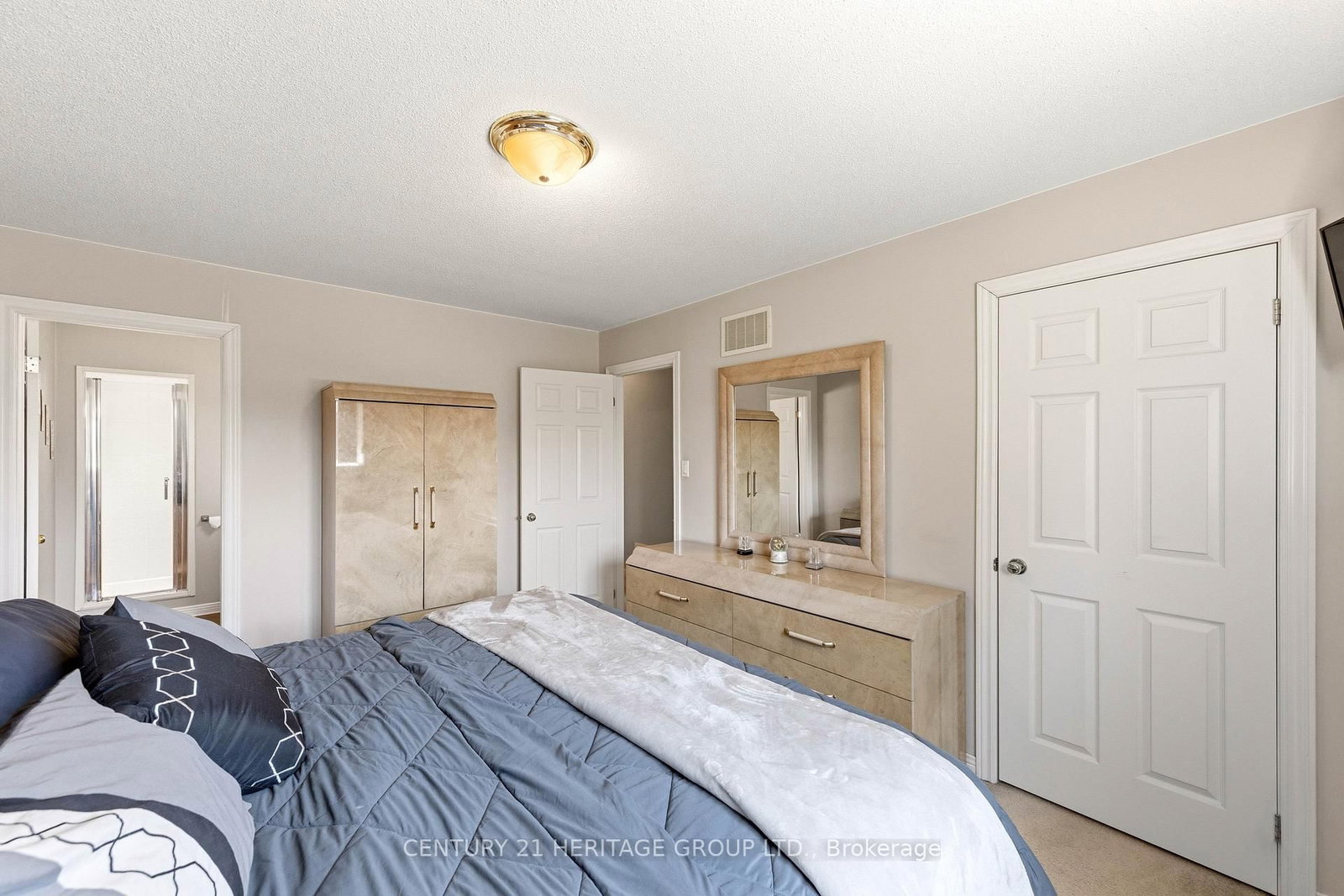 27 Creek Drive • Georgina, ON photo 22