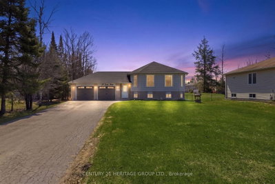 27 Creek Drive • Georgina, ON photo 4