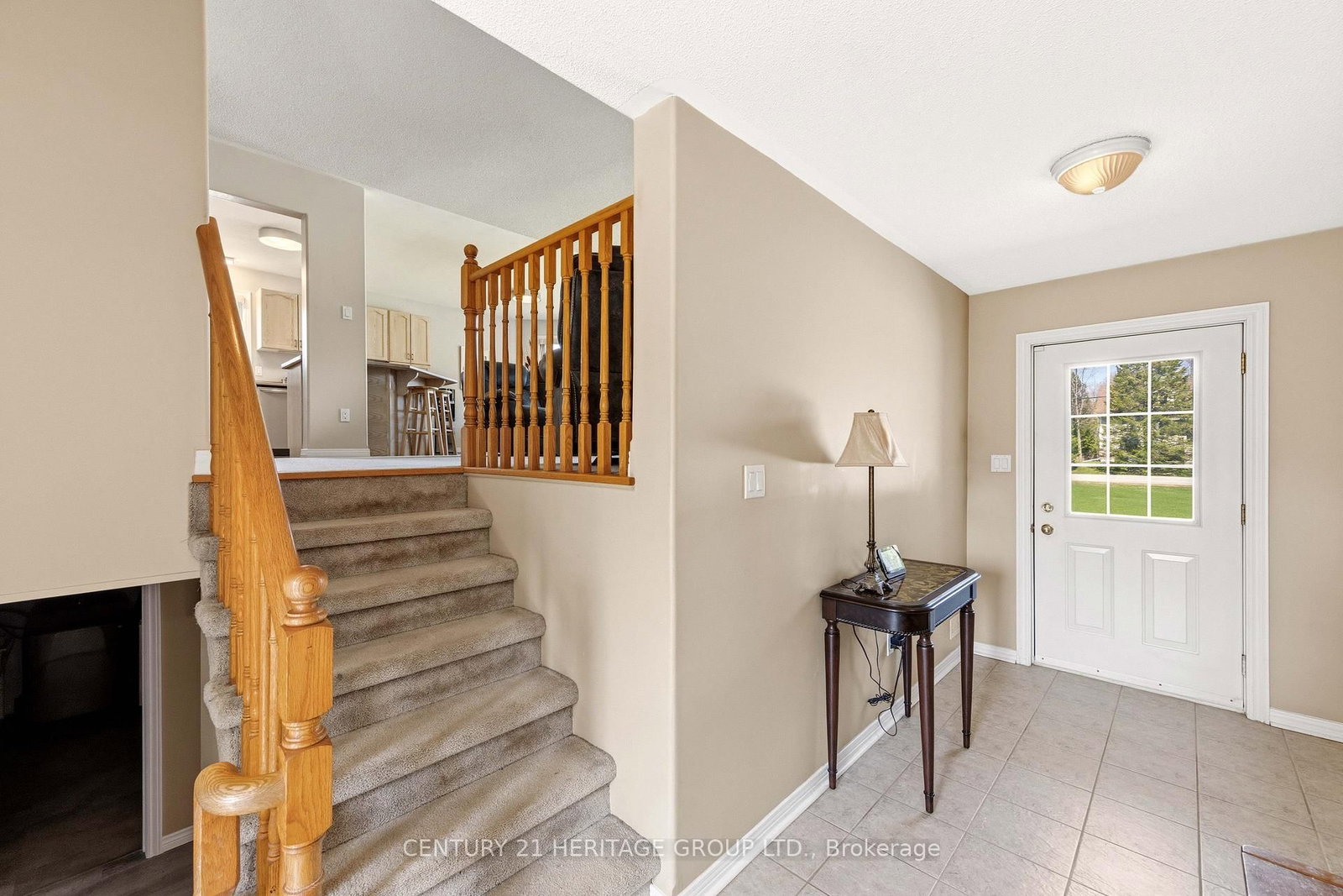 27 Creek Drive • Georgina, ON photo 6