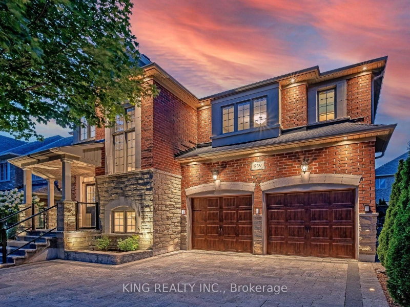 939 Goring Circle