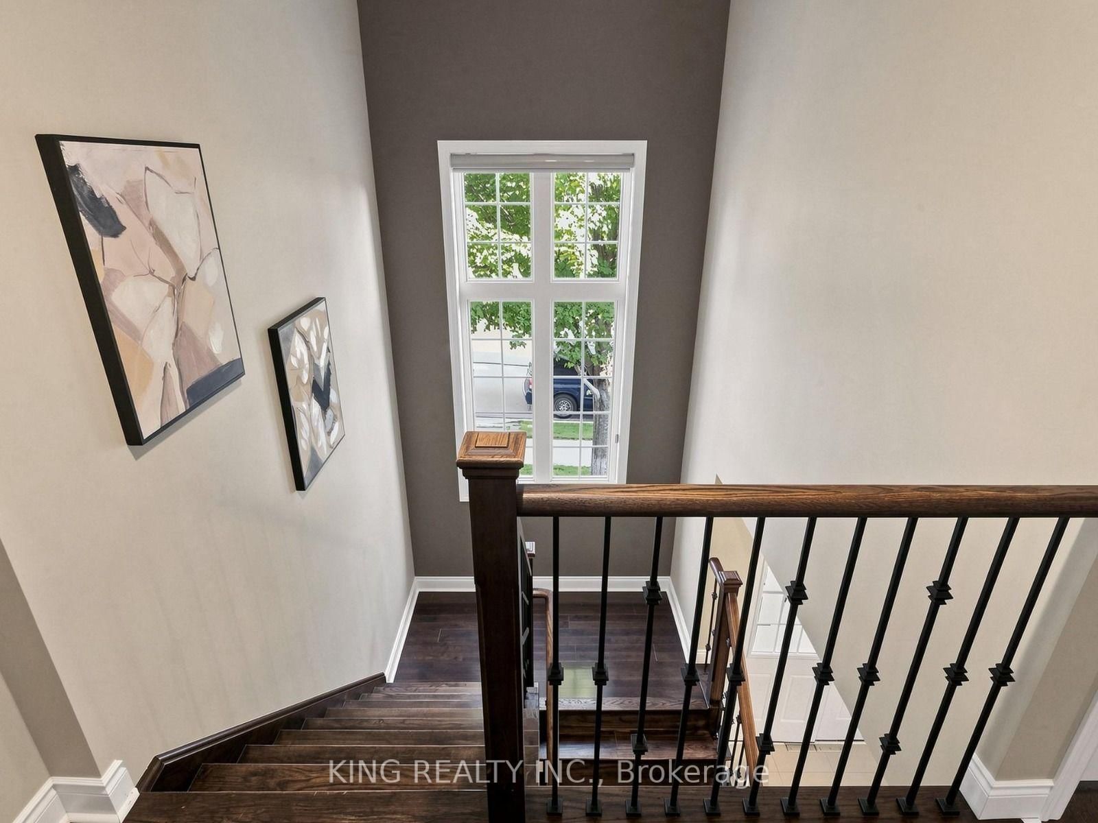 939 Goring Circle • Newmarket, ON photo 15