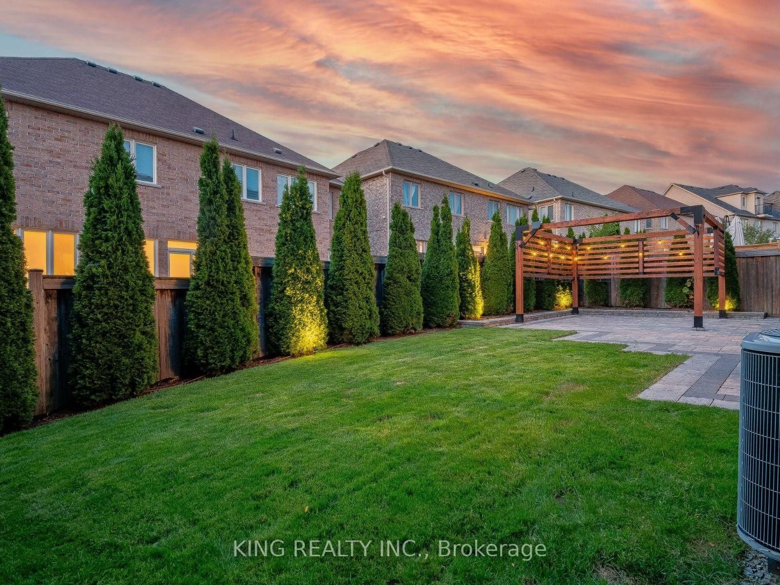 939 Goring Circle • Newmarket, ON photo 29