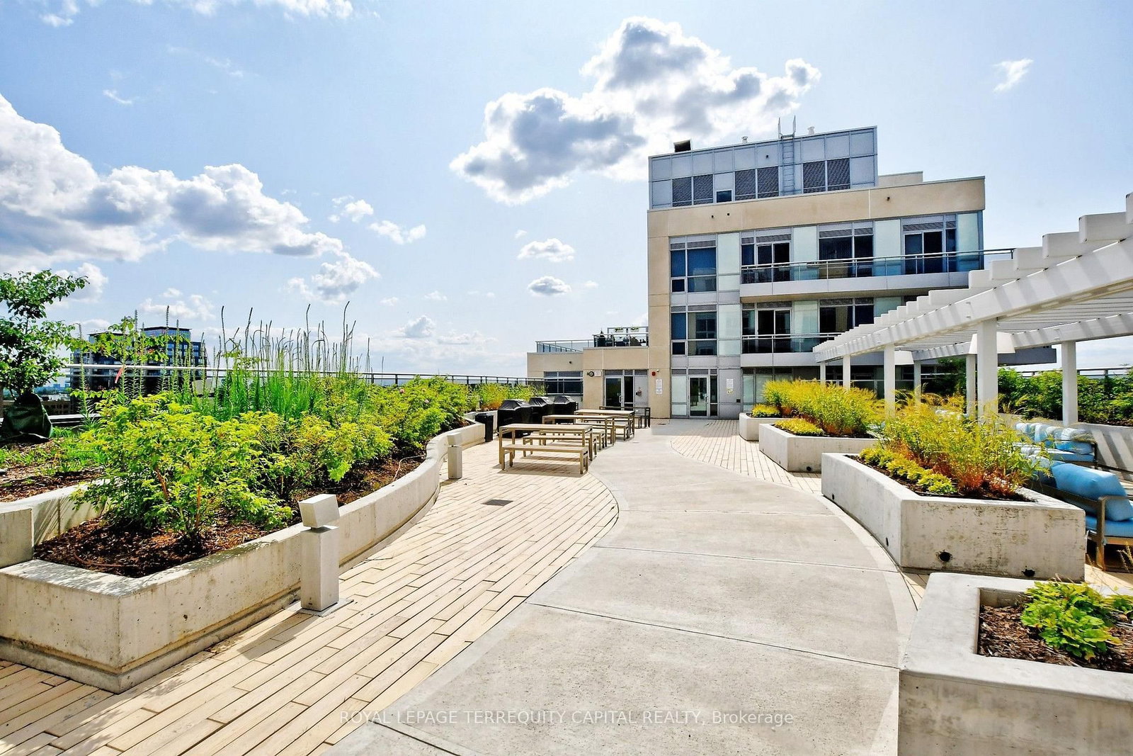 9199 Yonge Street • #306 • Richmond Hill, ON photo 47