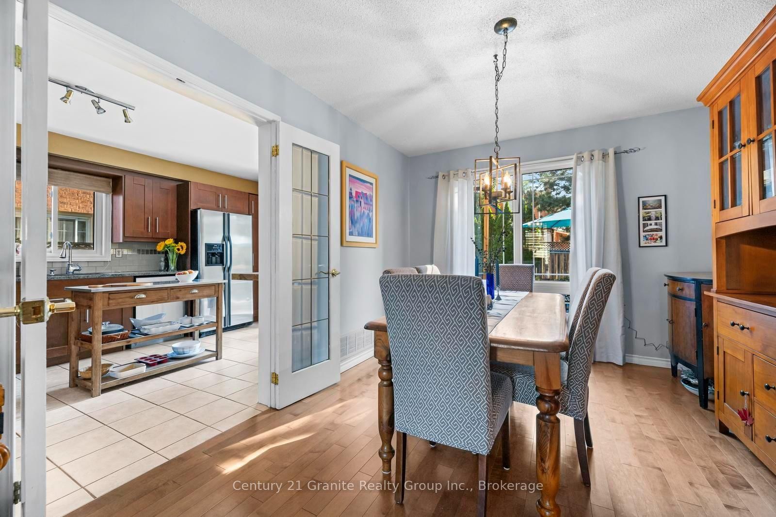 25 Greenwood Road • Whitchurch-Stouffville, ON photo 8