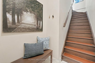 5279 Highway 7 • #203B • Vaughan, ON photo 3