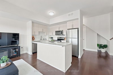 5279 Highway 7 • #203B • Vaughan, ON photo 6