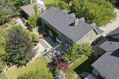 Detached House for sale at 14 Rougecrest Drive, Markham, Ontario, L3P 3B6 - Markham Village - MLS: N13646868