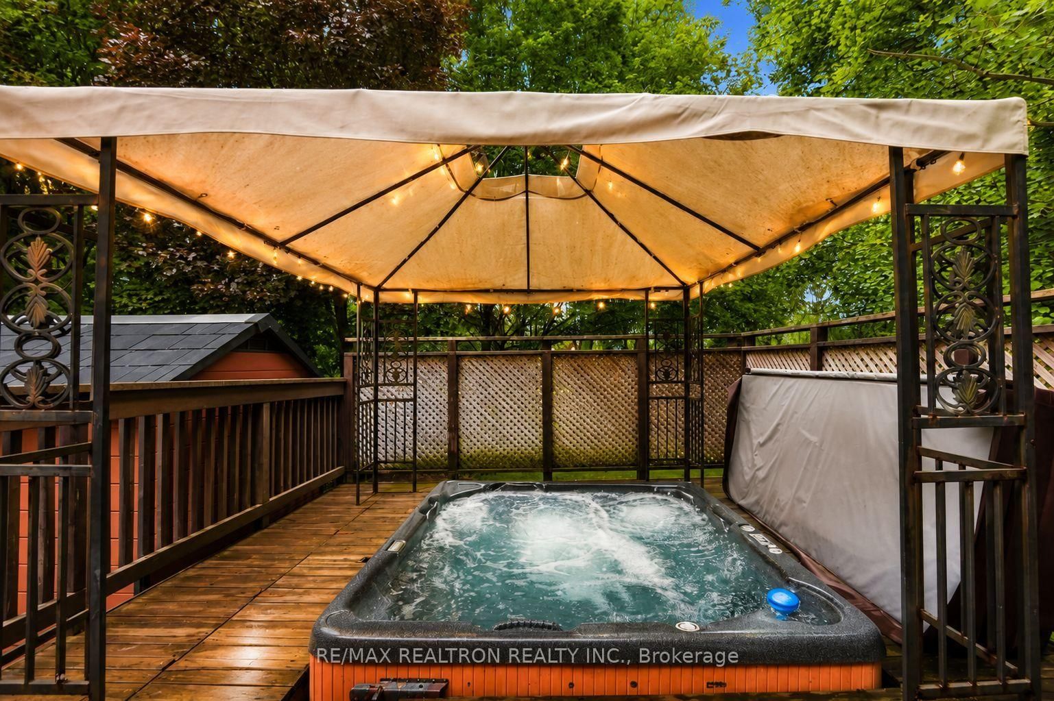 15 Park Road • Bradford West Gwillimbury, ON photo 22