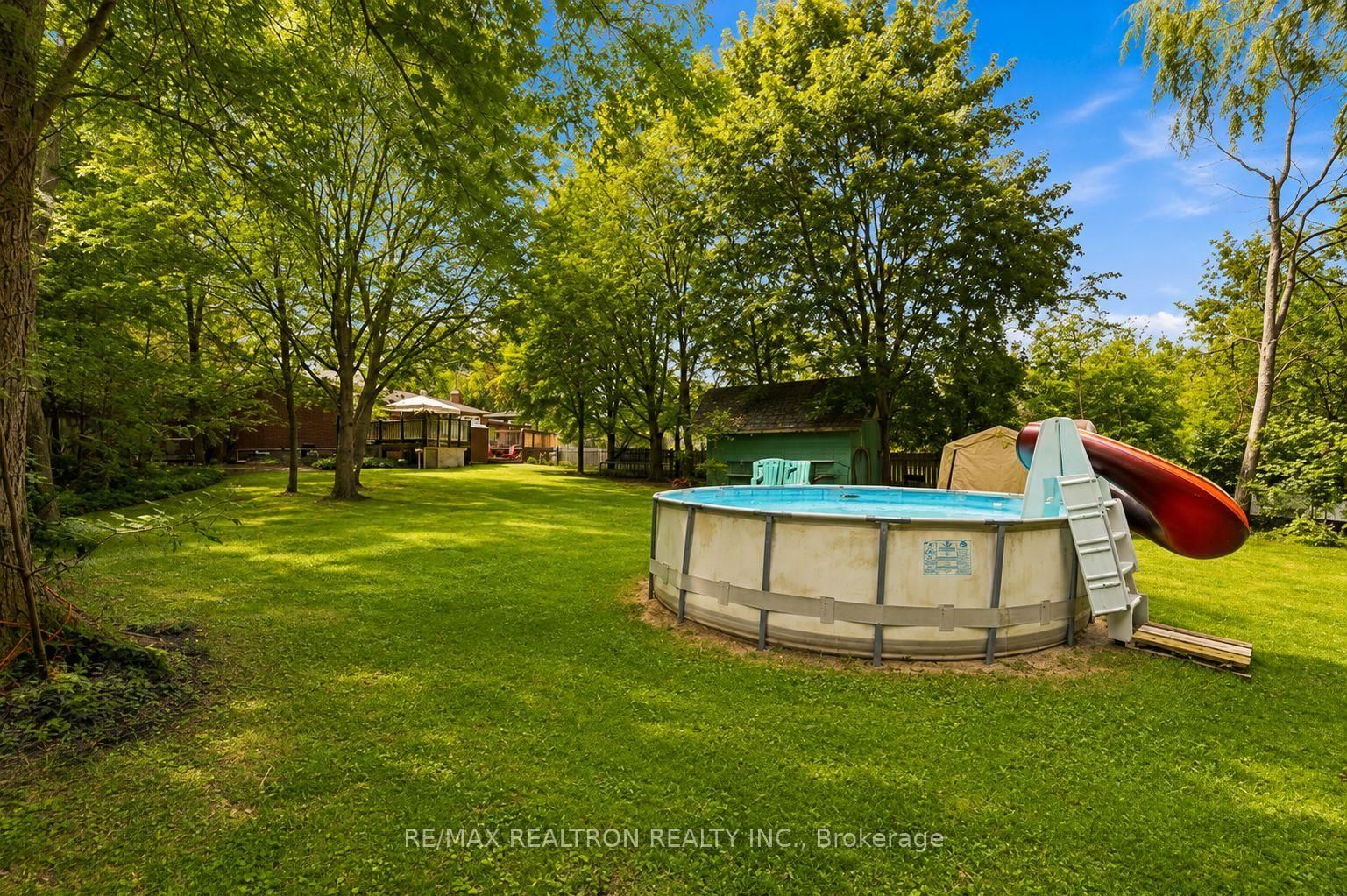 15 Park Road • Bradford West Gwillimbury, ON photo 24