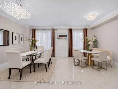 3 Baffin Court • Richmond Hill, ON photo 6