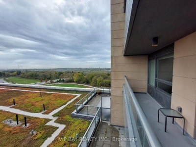 1103 - 18 Uptown Drive