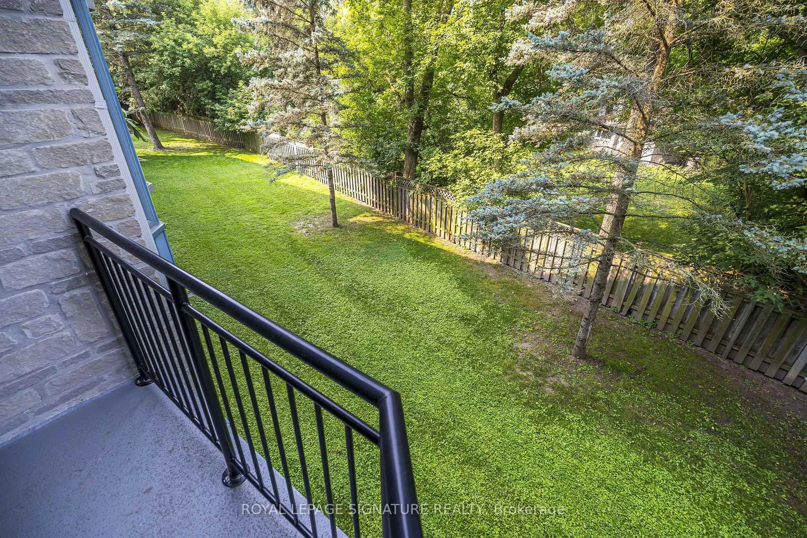 85 Wellington Street W • #204 • Aurora, ON photo 19