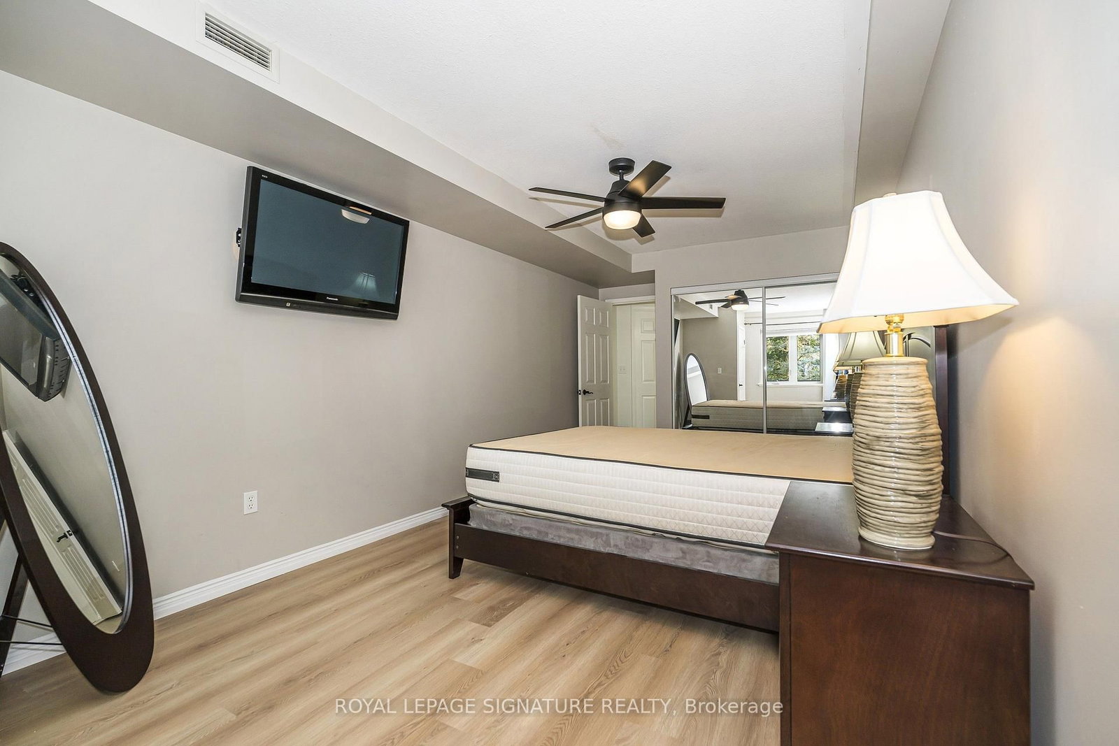 85 Wellington Street W • #204 • Aurora, ON photo 21