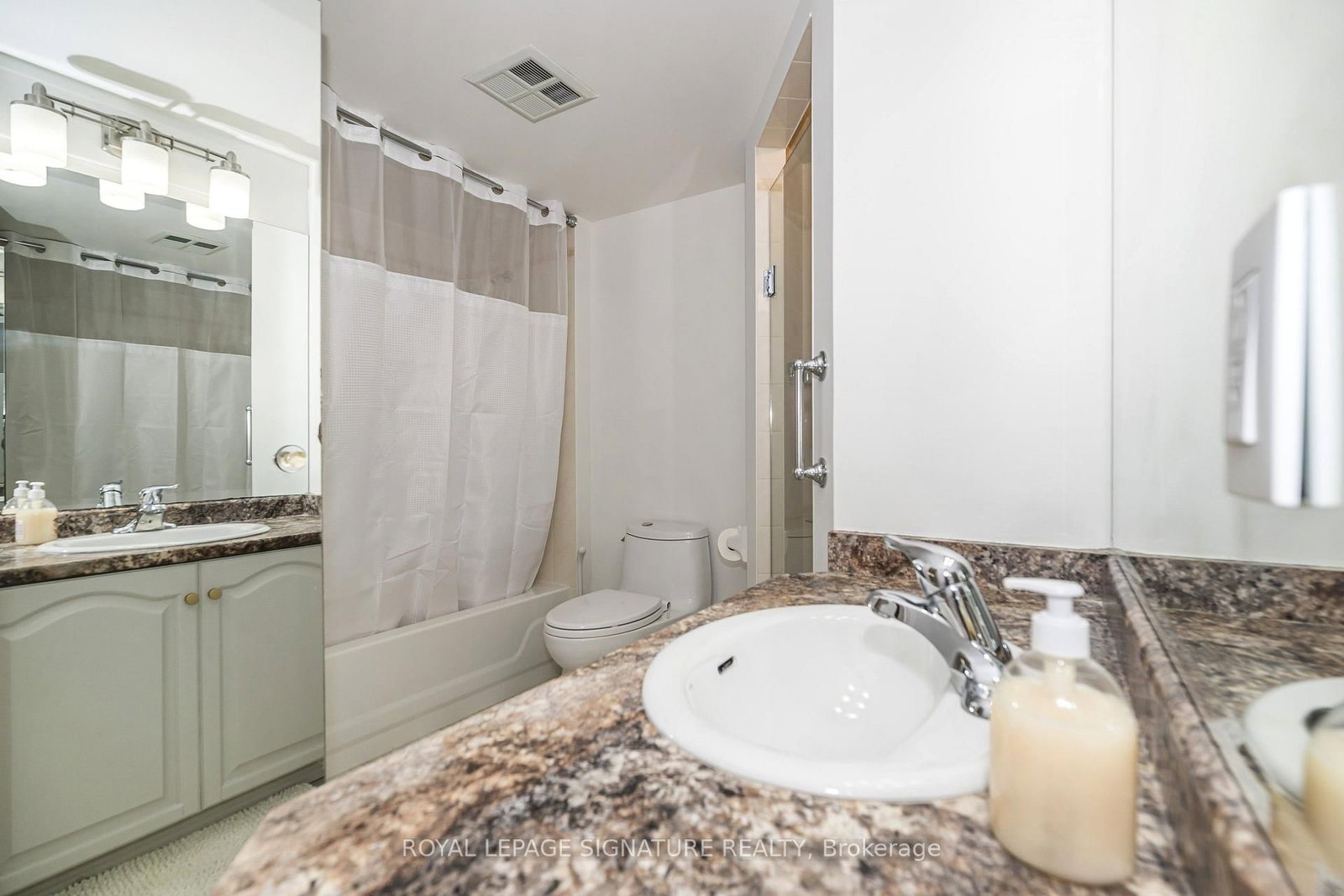 85 Wellington Street W • #204 • Aurora, ON photo 23