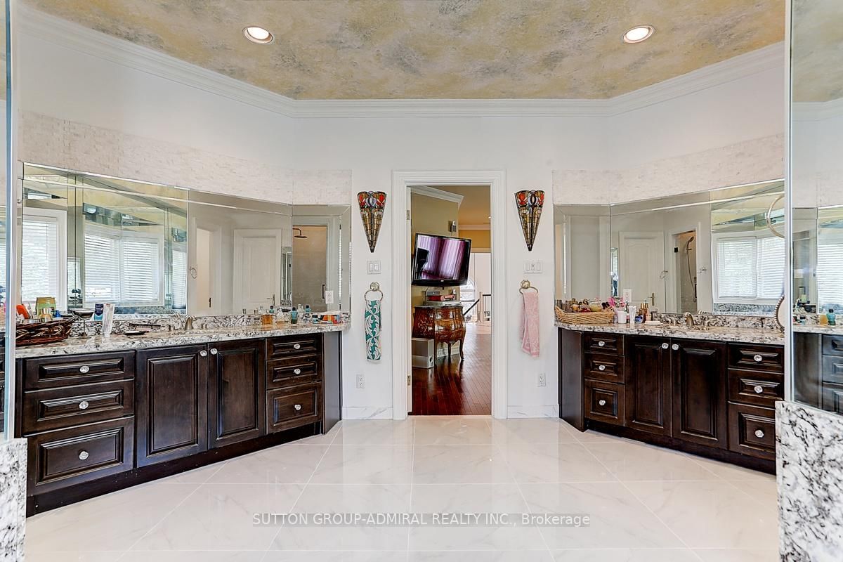 206 Arnold Avenue • Vaughan, ON photo 21