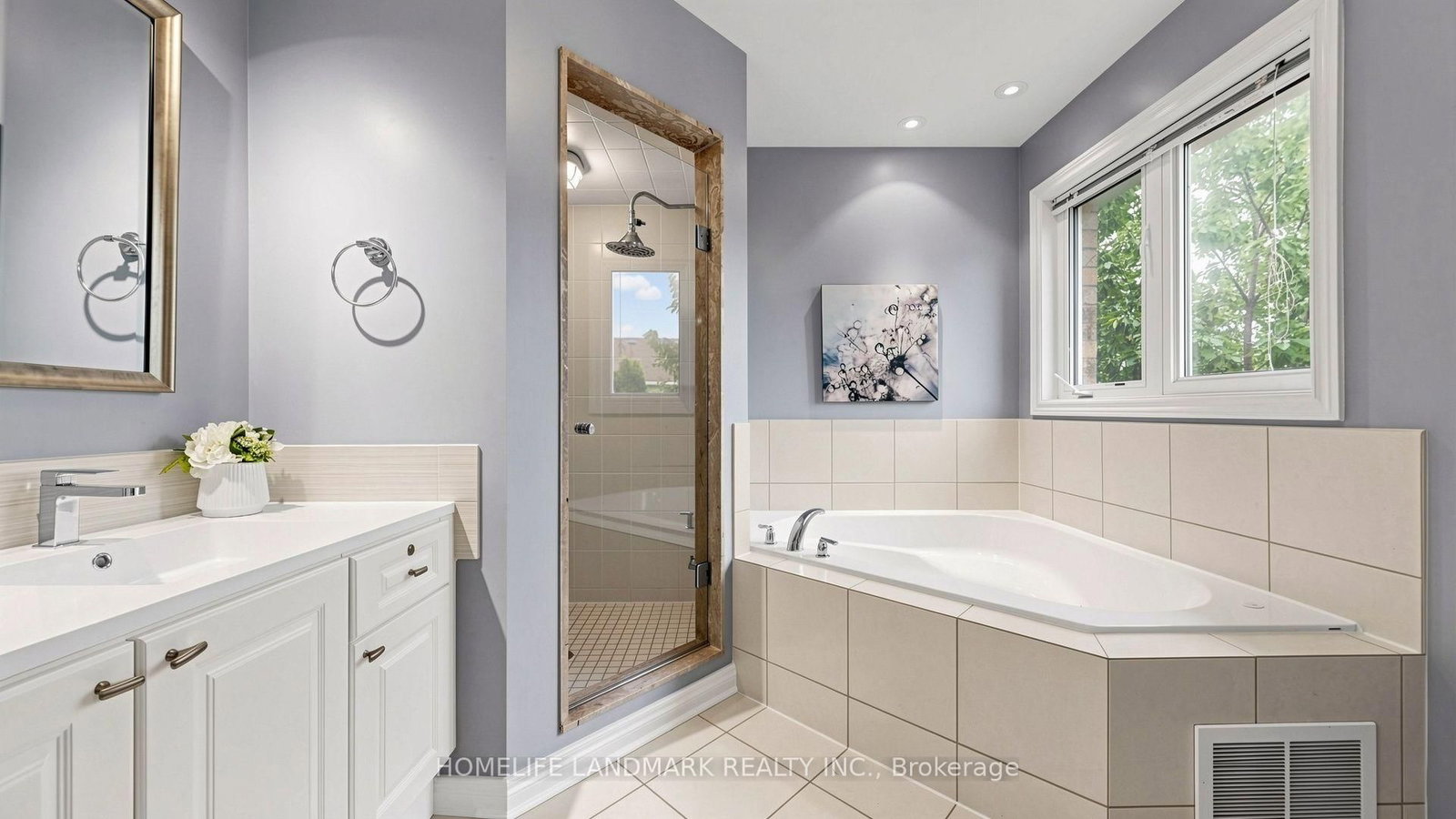 129 Beare Trail • Newmarket, ON photo 30
