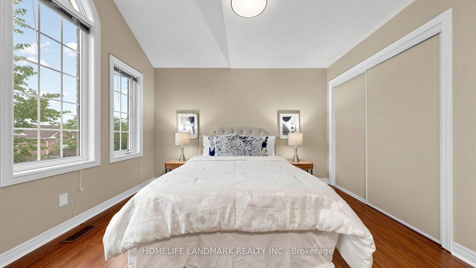 129 Beare Trail • Newmarket, ON photo 37
