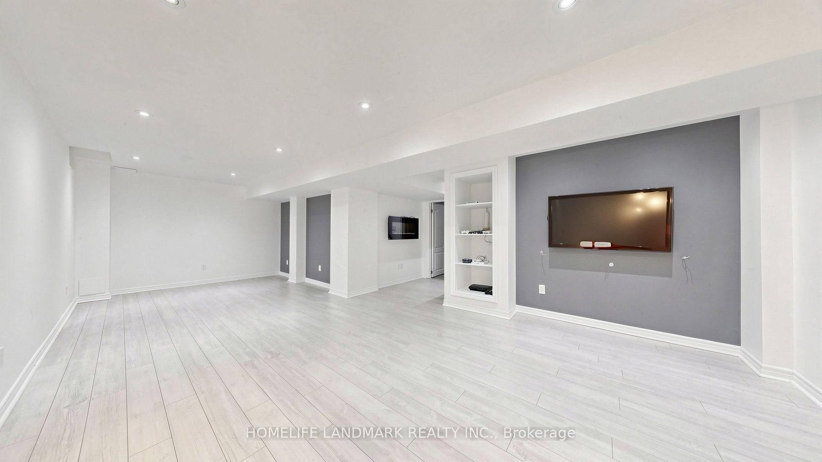 129 Beare Trail • Newmarket, ON photo 43