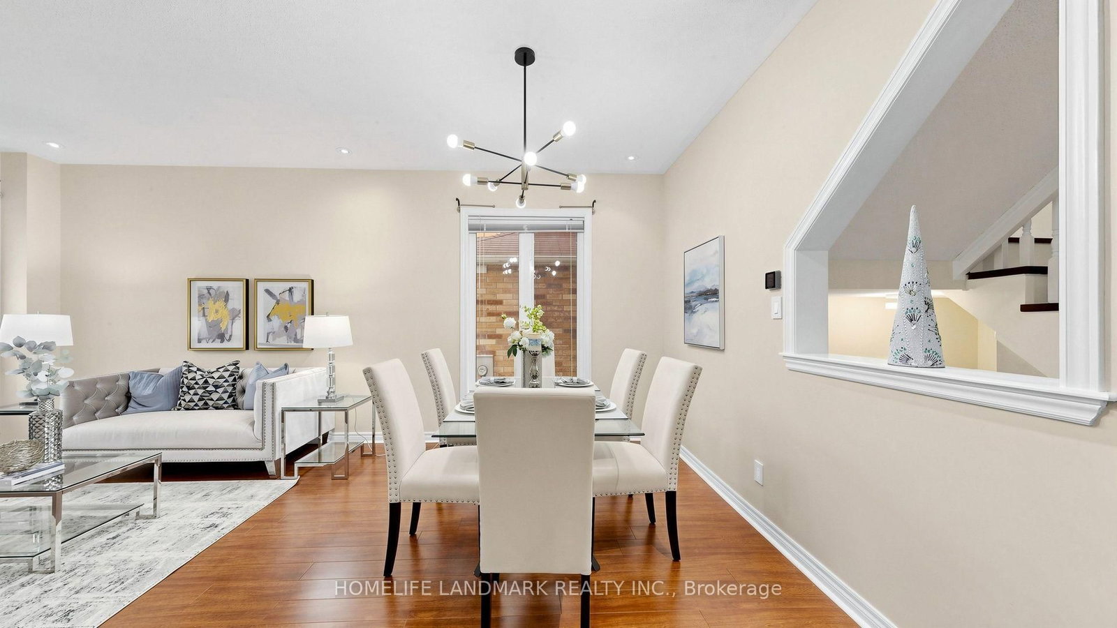 129 Beare Trail • Newmarket, ON photo 8