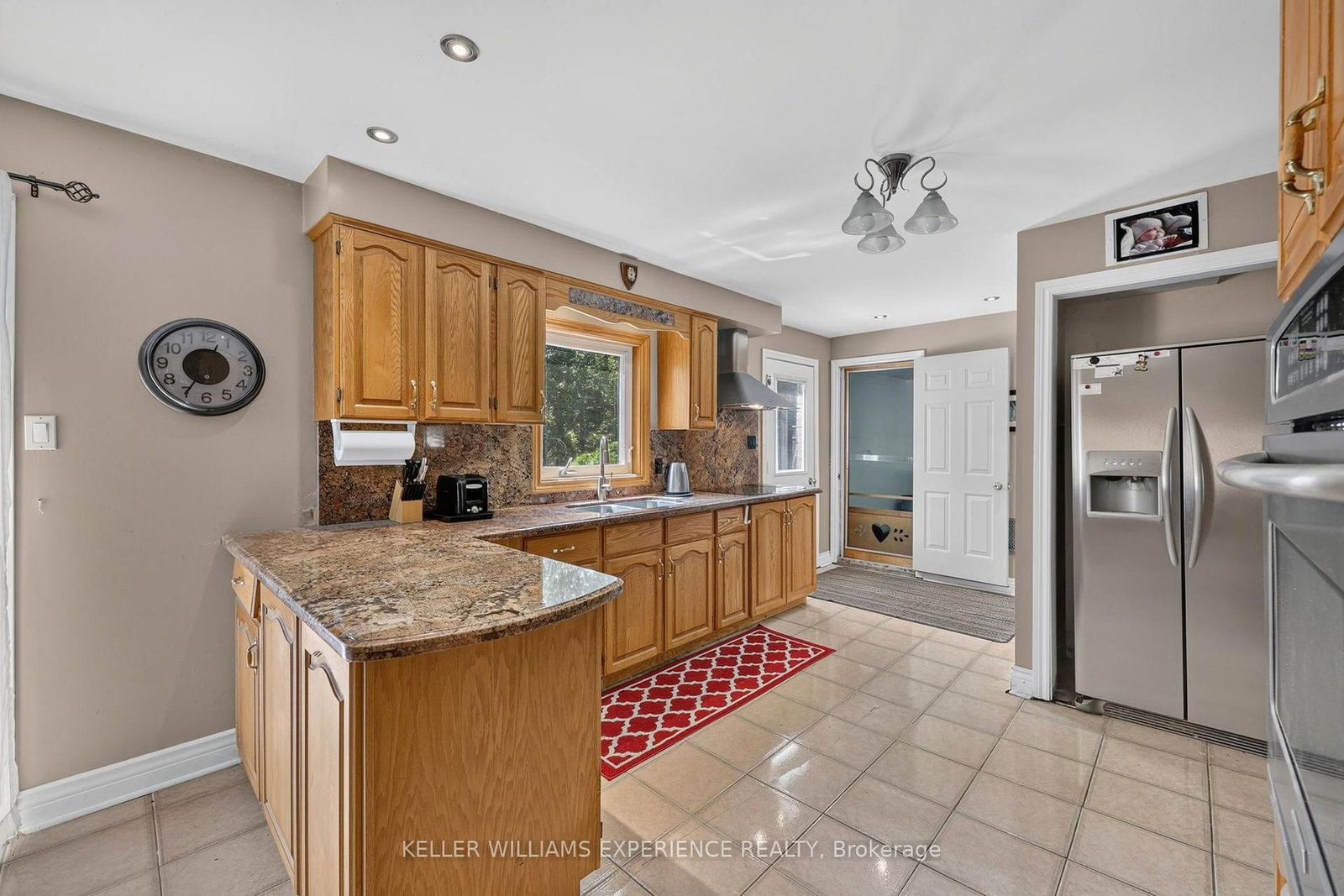 2235 Adullam Avenue • Innisfil, ON photo 13
