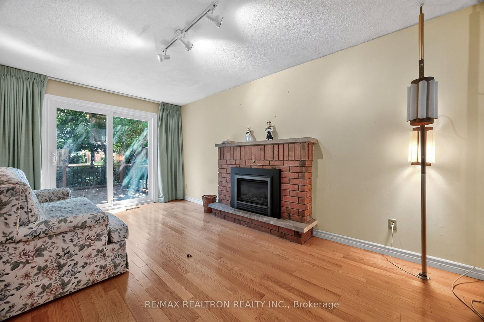 29 Springhead Gardens • Richmond Hill, ON photo 21