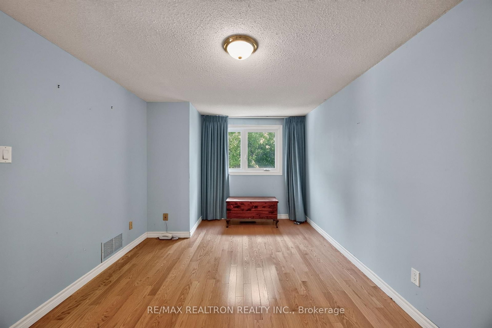 29 Springhead Gardens • Richmond Hill, ON photo 28