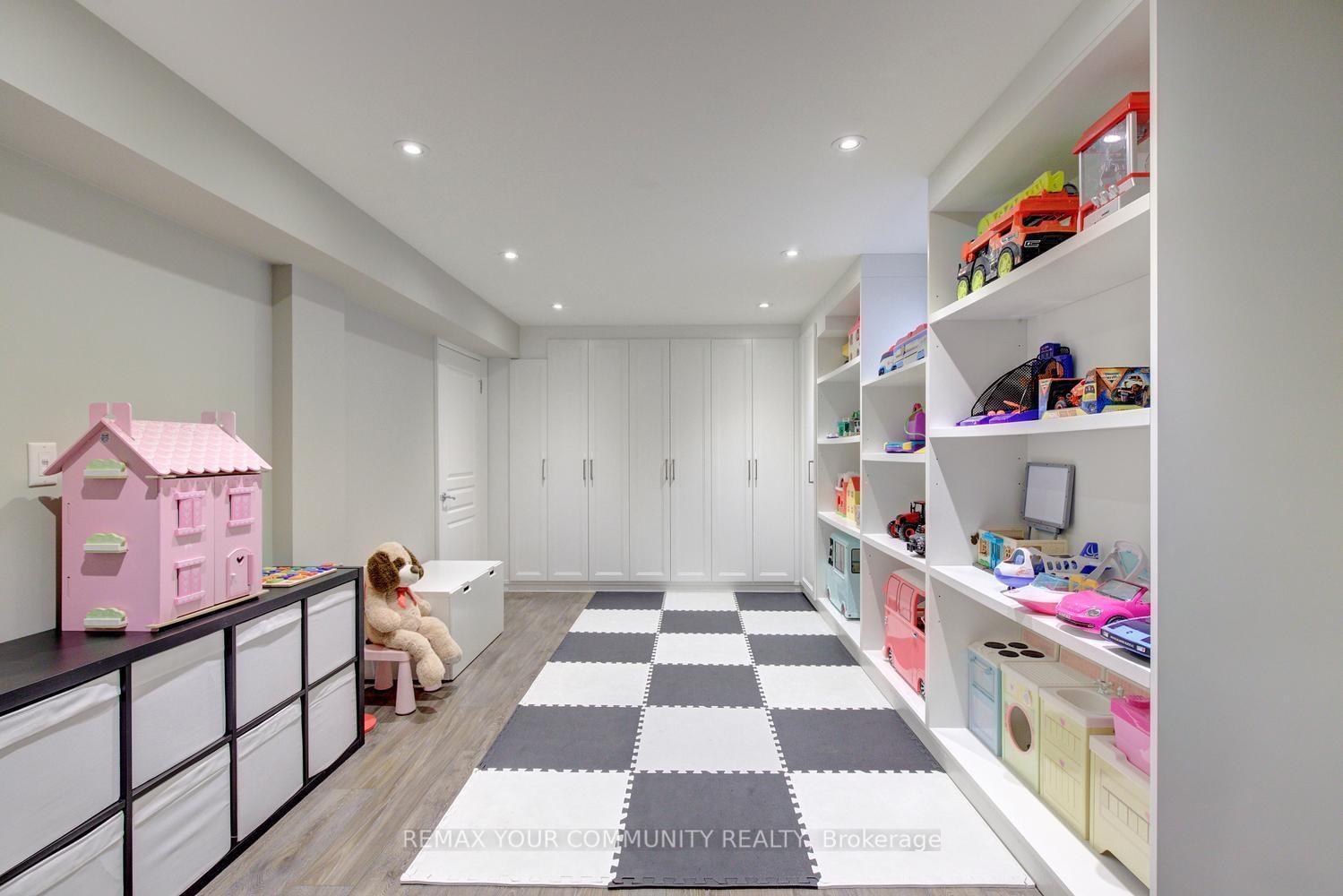 199 Ivy Glen Drive • Vaughan, ON photo 42