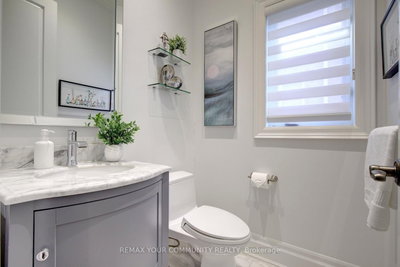 199 Ivy Glen Drive • Vaughan, ON photo 5