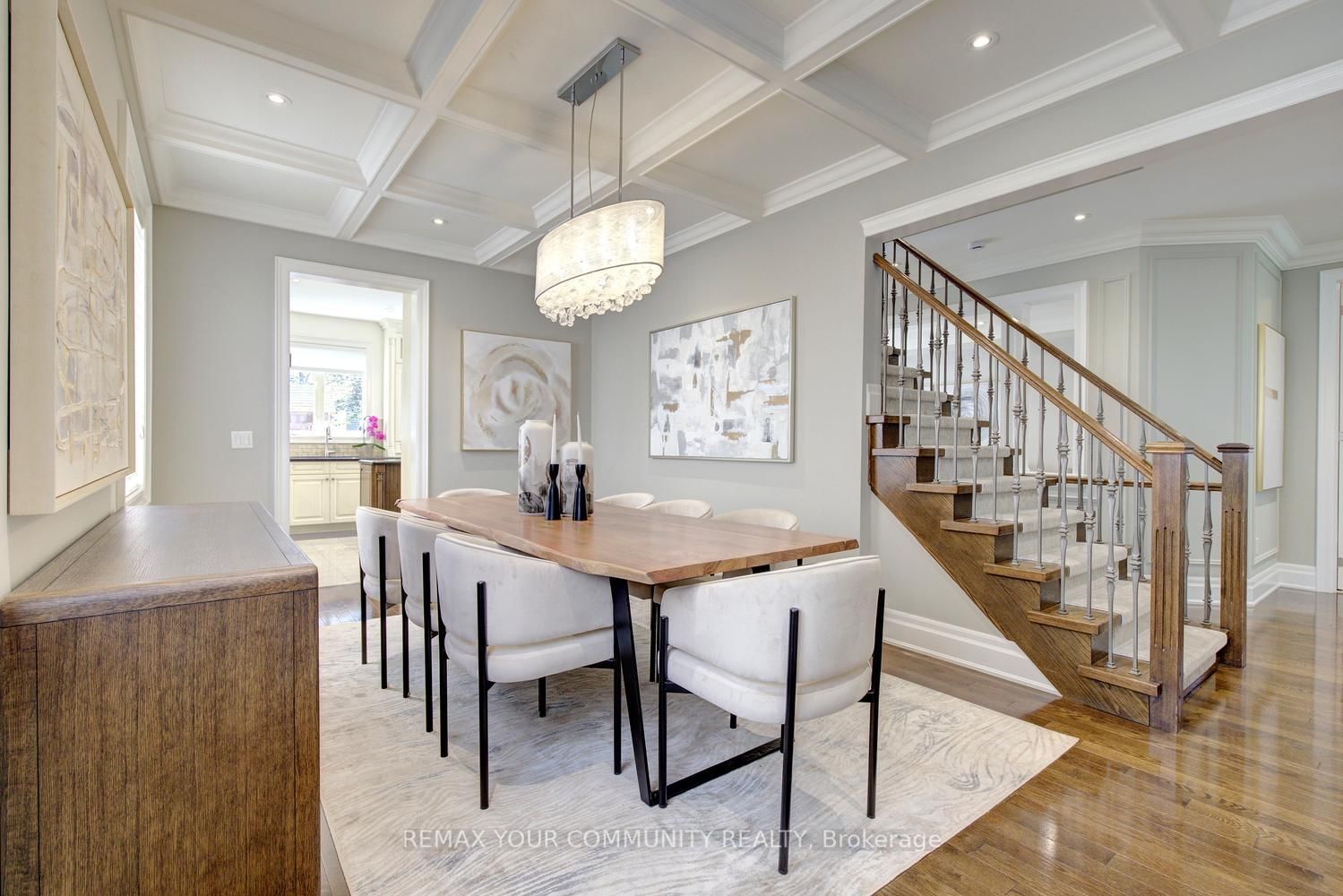 199 Ivy Glen Drive • Vaughan, ON photo 8