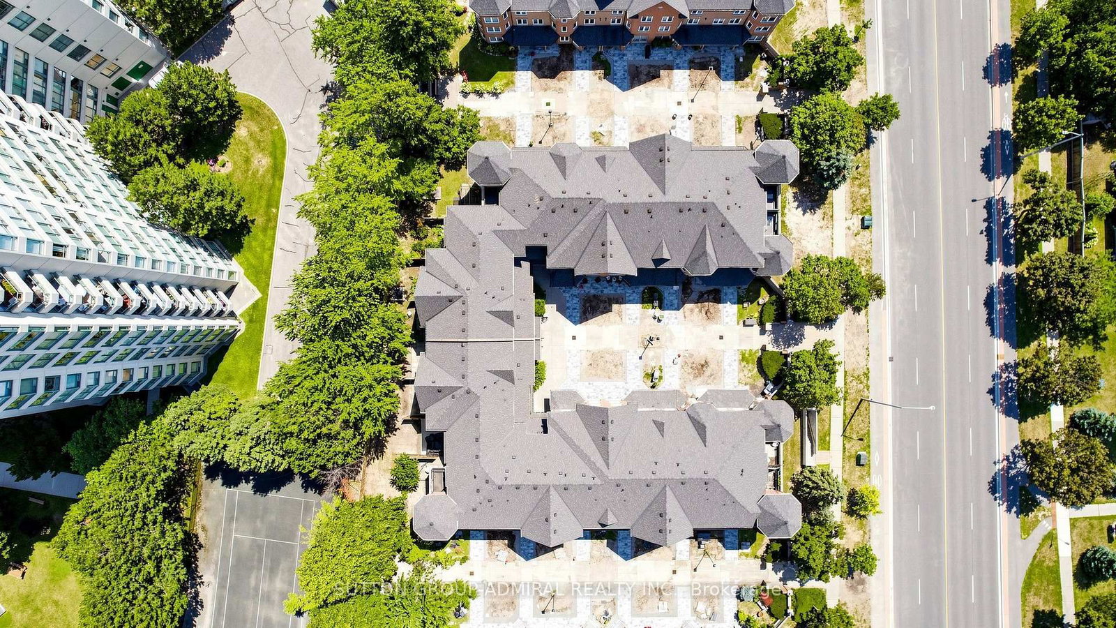 735 New Westminster Drive • #46 • Vaughan, ON photo 36