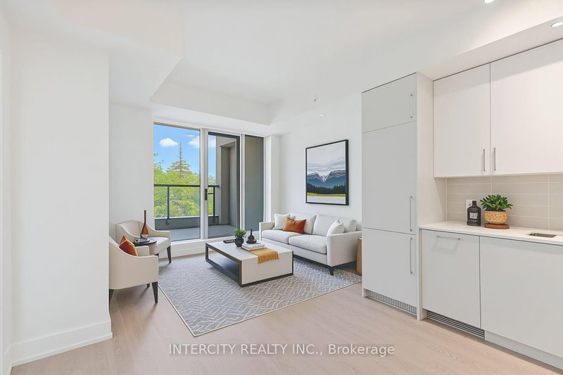 328 - 2075 King Road