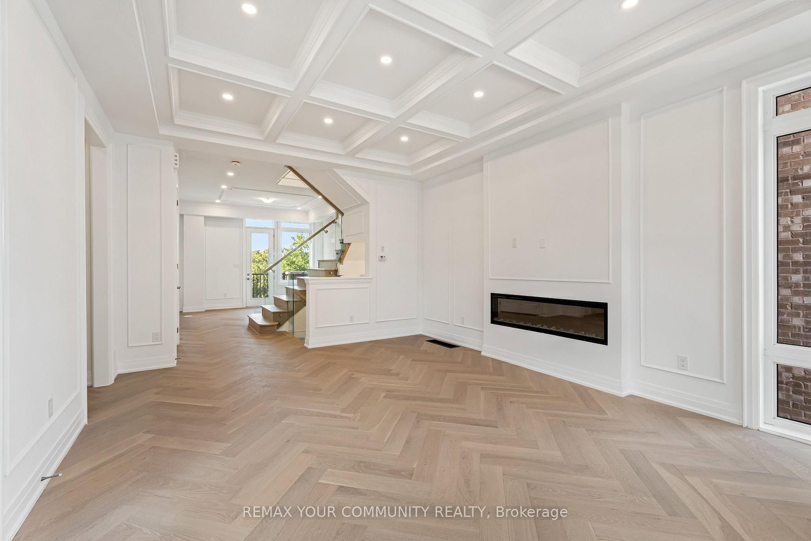 42 Globemaster Lane • Richmond Hill, ON photo 24