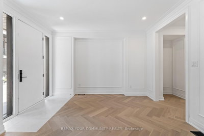 42 Globemaster Lane • Richmond Hill, ON photo 5