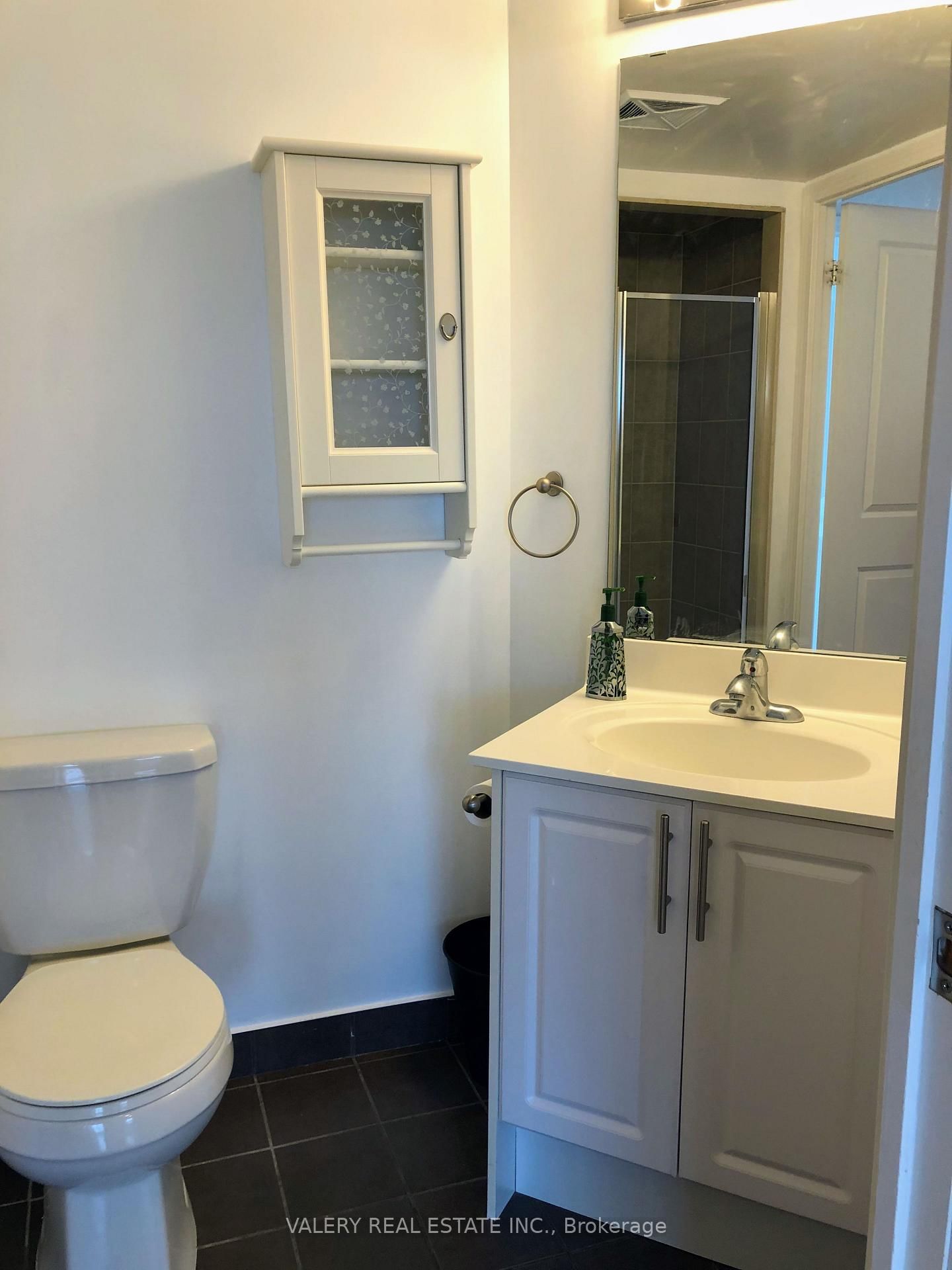 18 Harding Boulevard • #907 • Richmond Hill, ON photo 13
