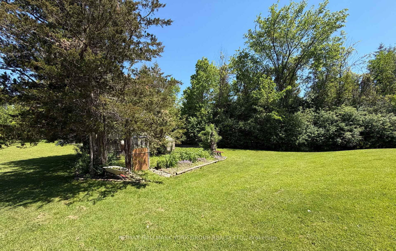 5768 Smith Boulevard • Georgina, ON photo 15
