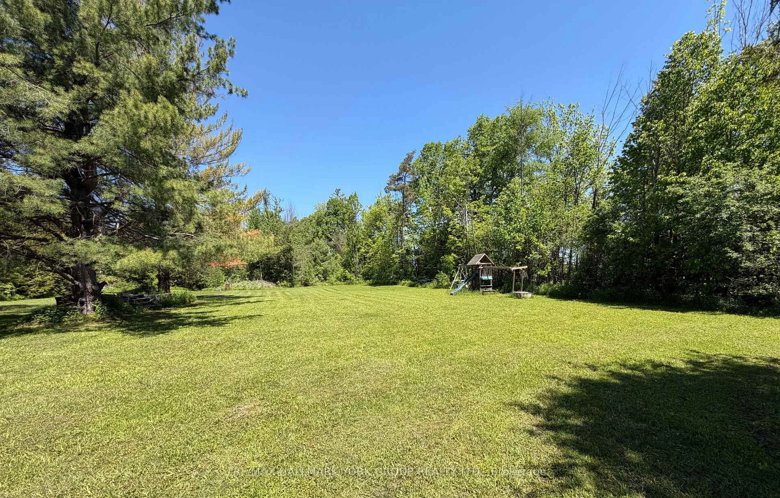 5768 Smith Boulevard • Georgina, ON photo 16