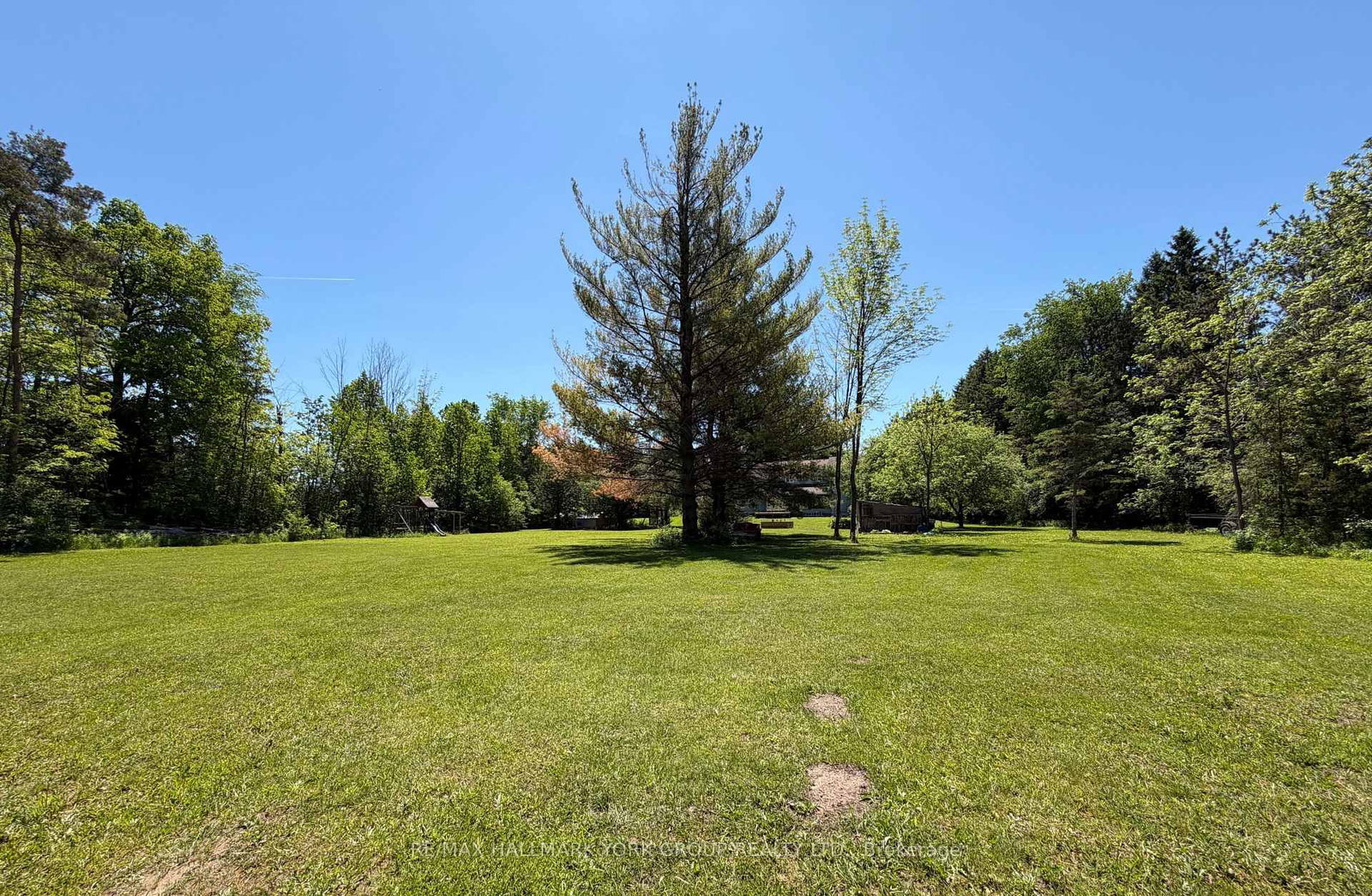 5768 Smith Boulevard • Georgina, ON photo 17