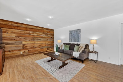 5768 Smith Boulevard • Georgina, ON photo 4