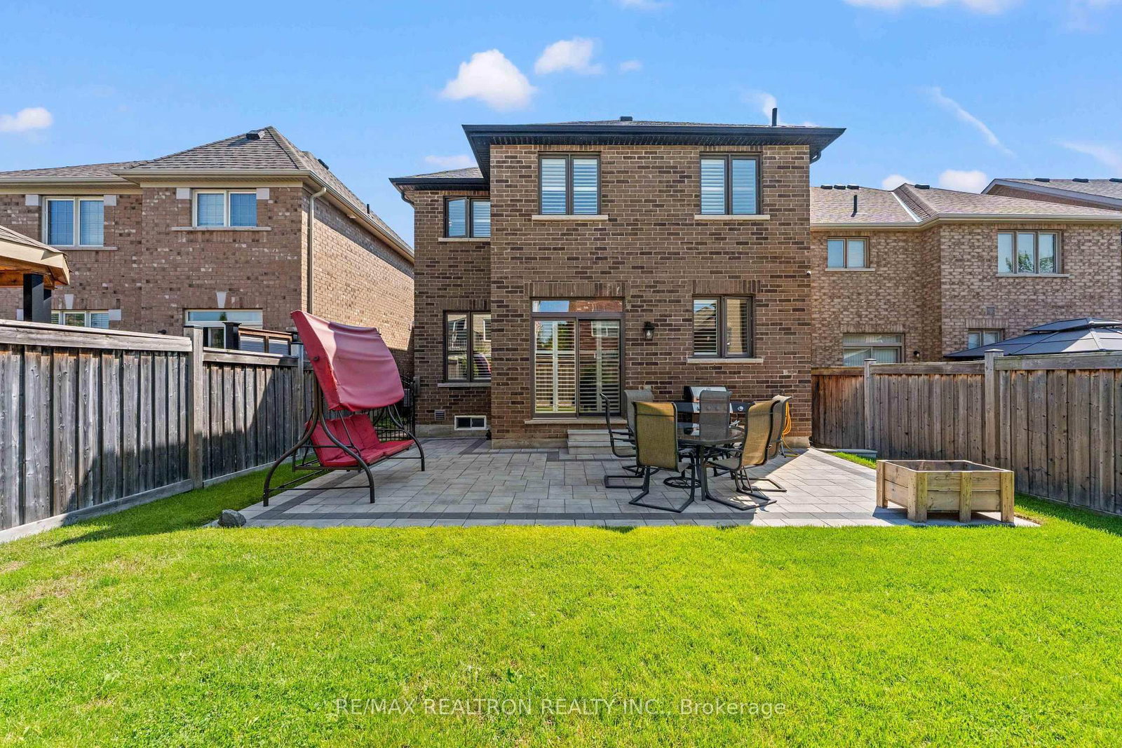 2072 Allison Street • Innisfil, ON photo 40