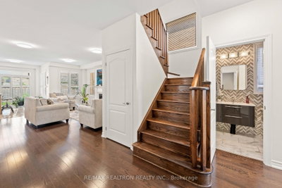 2072 Allison Street • Innisfil, ON photo 5