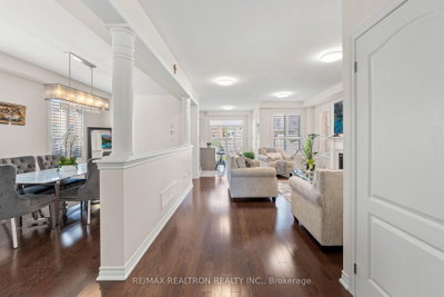 2072 Allison Street • Innisfil, ON photo 6