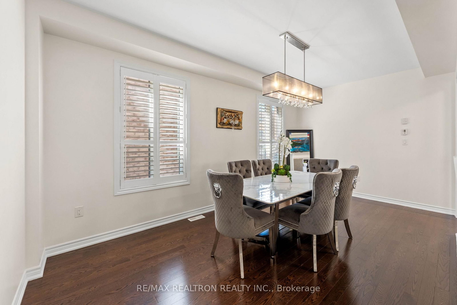 2072 Allison Street • Innisfil, ON photo 8