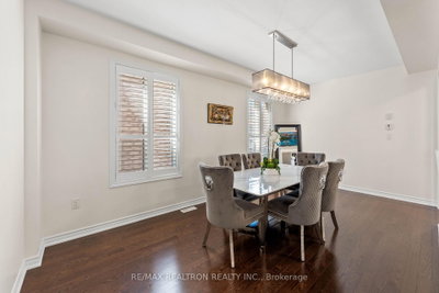2072 Allison Street • Innisfil, ON photo 8