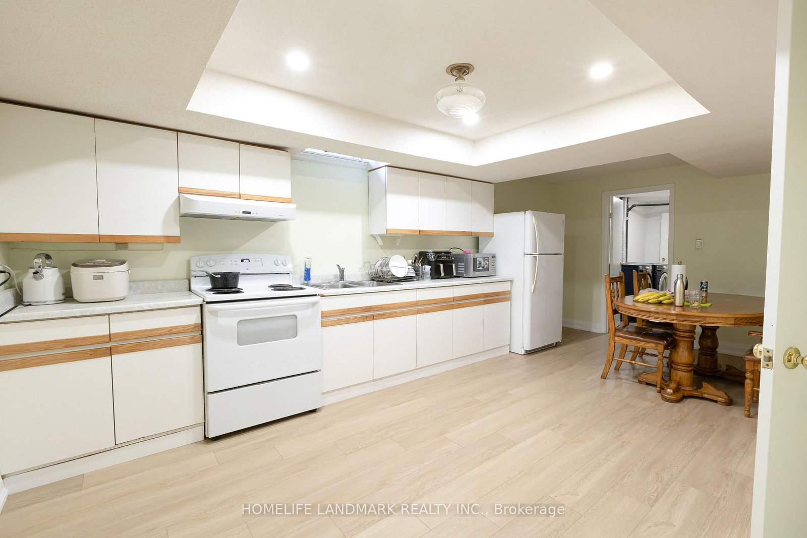 9755 Keele Street • Vaughan, ON photo 36
