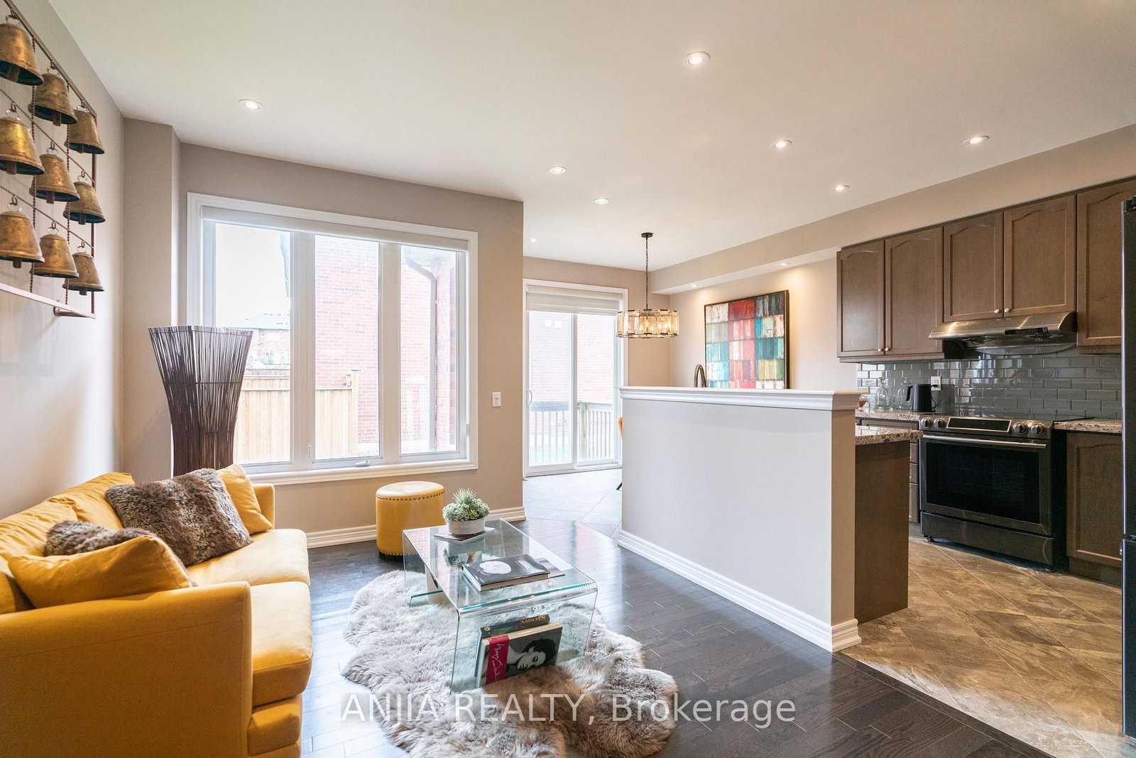 39 Percy Reesor Street • Markham, ON photo 8