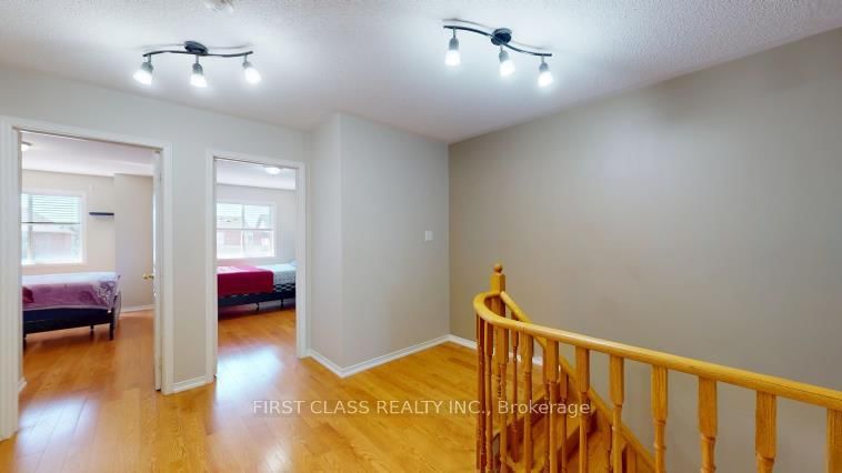 570 Hoover Park Drive • Whitchurch-Stouffville, ON photo 19