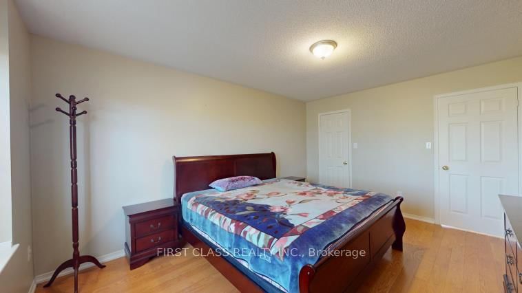 570 Hoover Park Drive • Whitchurch-Stouffville, ON photo 23