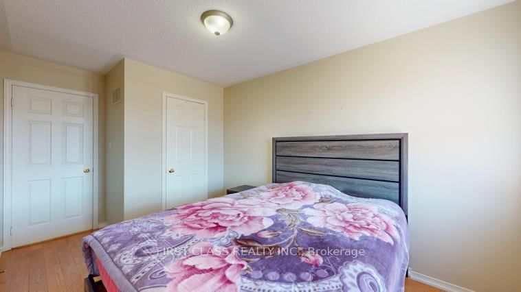 570 Hoover Park Drive • Whitchurch-Stouffville, ON photo 27