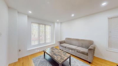 570 Hoover Park Drive • Whitchurch-Stouffville, ON photo 8
